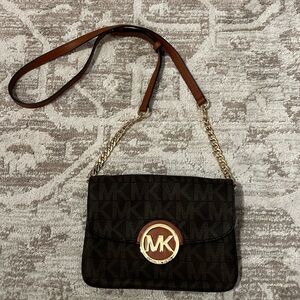 Michael Kors Crossbody